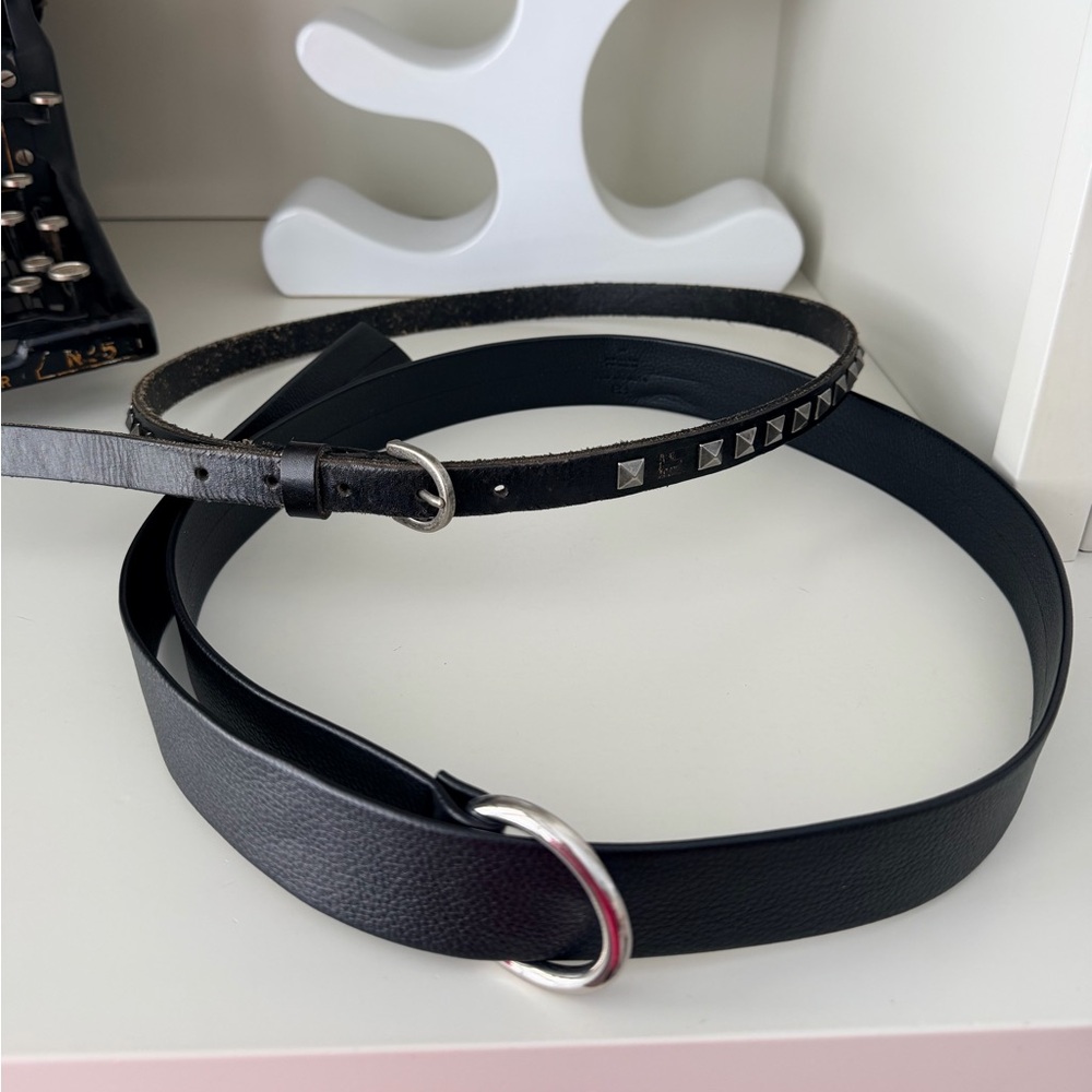 LOT Bundle Women’s Belts X 2 Leather and Vegan Black Size Large